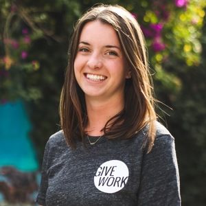 Meet your Posher, Louisa